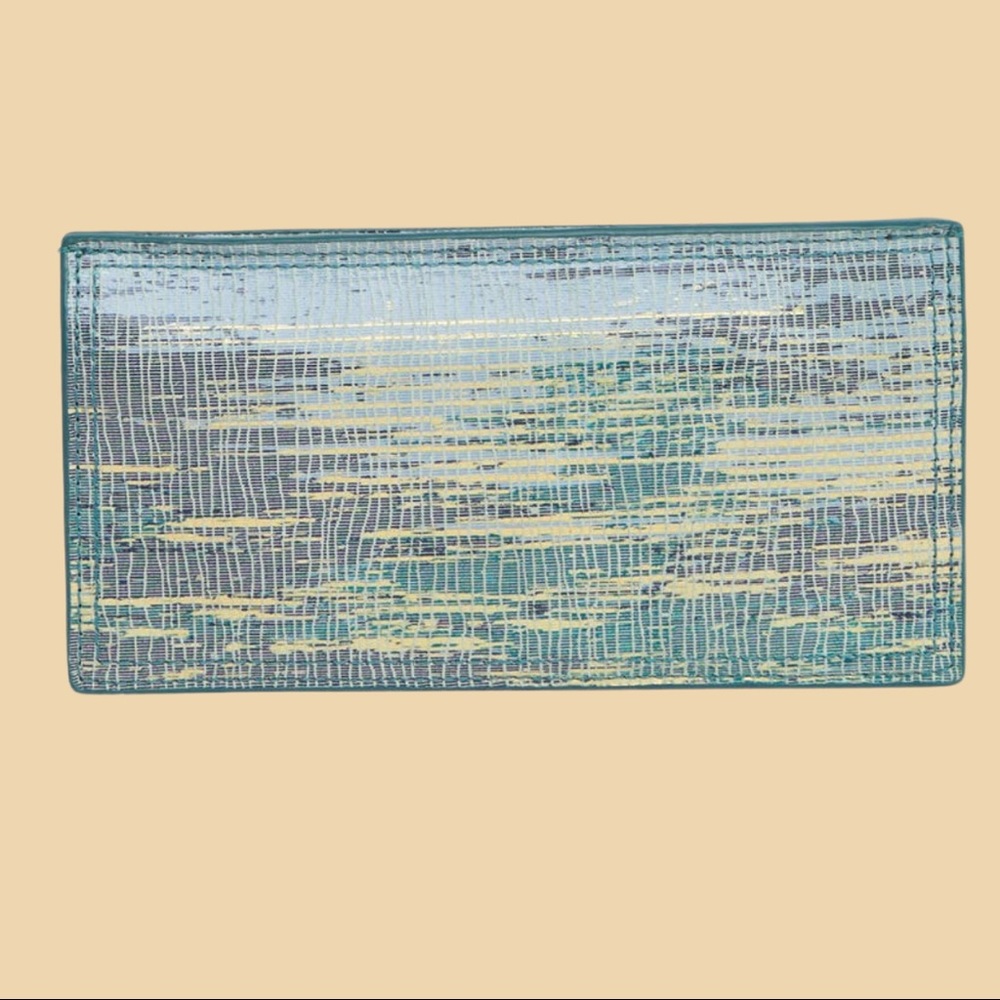 HOBO Gracie Leather Wallet in Cracked Glass, never used - beautiful wallet!